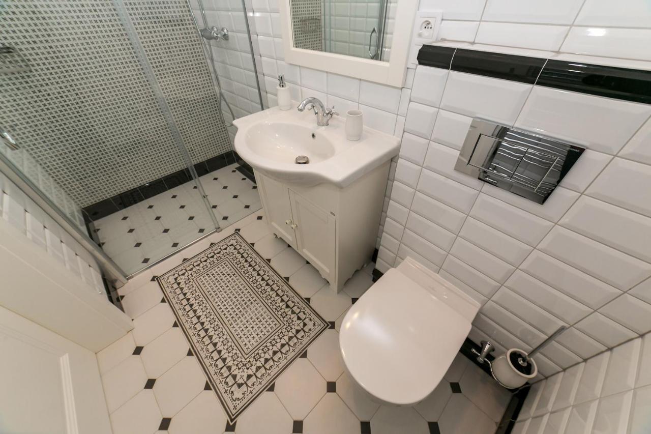 New Studio 3 - Self Check In, Parking Possible, Weekend Free Parking Bratislava Dış mekan fotoğraf